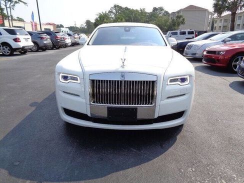 Used 2017 Rolls-Royce Ghost image 7