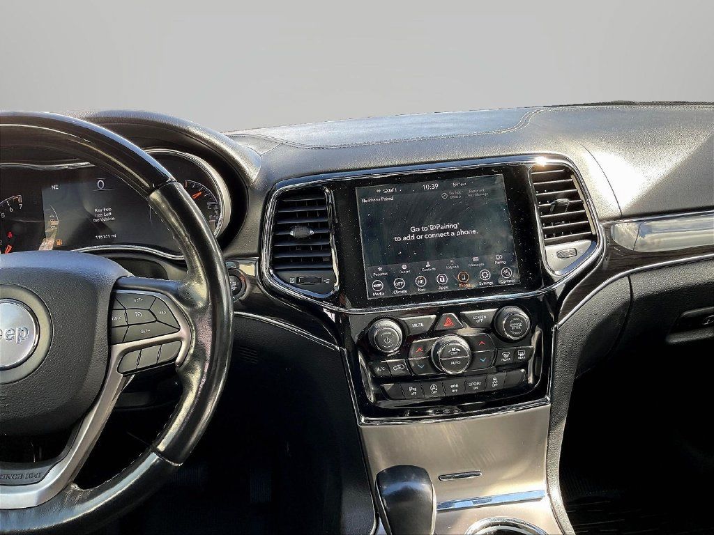 Used 2020 Jeep Grand Cherokee Overland AWD/4WD image 11