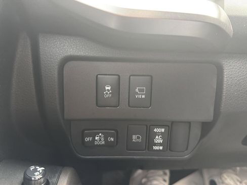 Used 2023 Toyota Tacoma Limited image 28