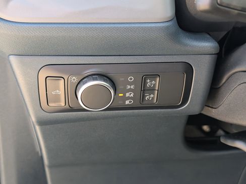 New 2026 Ford Maverick XL AWD/4WD image 14