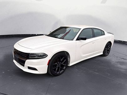 Used 2020 Dodge Charger SXT w/ Blacktop Package