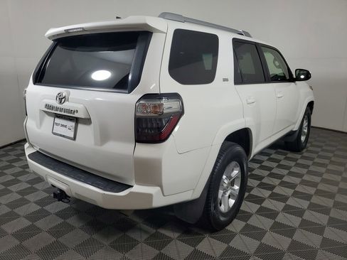 Used 2018 Toyota 4Runner SR5 RWD image 6