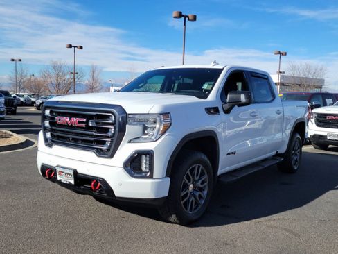 Used 2020 GMC Sierra 1500 AT4 w/ AT4 Premium Package image 4