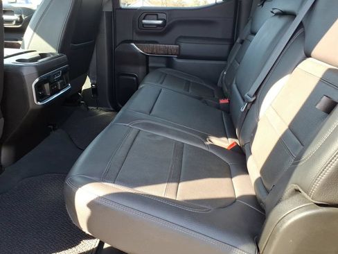 Used 2021 GMC Sierra 1500 Denali AWD/4WD image 16