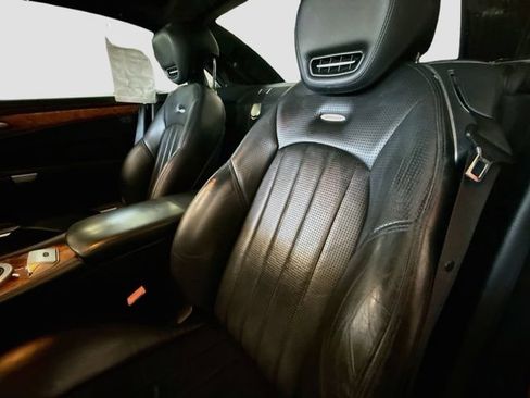 Used 2011 Mercedes-Benz SL 63 AMG image 18