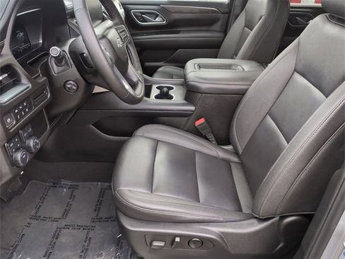 Certified 2024 Chevrolet Tahoe Z71 w/ Luxury Package image 19