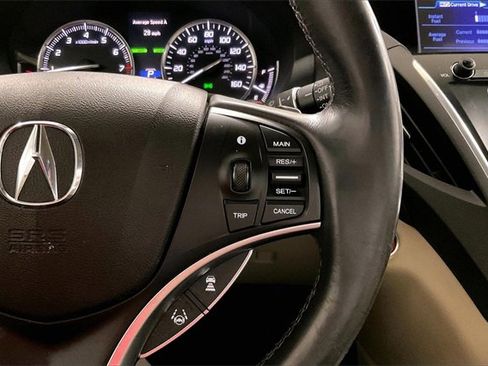 Used 2017 Acura MDX SH-AWD image 19