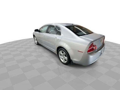 Used 2011 Chevrolet Malibu LS image 6