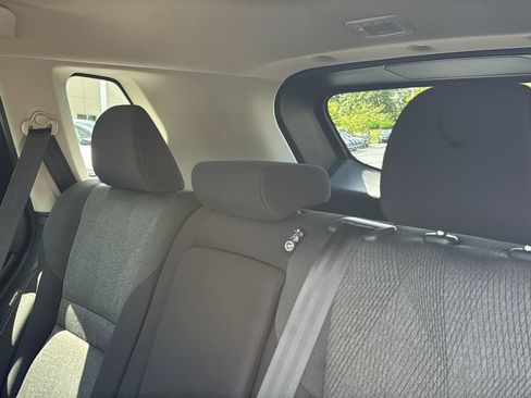 Used 2025 Nissan Rogue SV FWD image 23