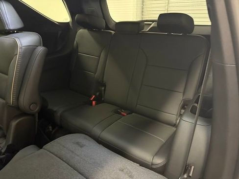 New 2026 Chevrolet Traverse High Country image 17