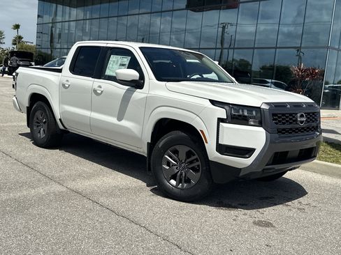 New 2026 Nissan Frontier SV RWD image 2