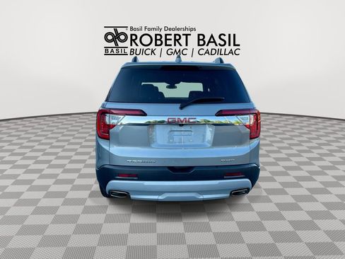 Used 2023 GMC Acadia SLT w/ Preferred Package AWD/4WD image 7