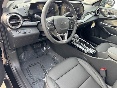 New 2026 Chevrolet Trax ACTIV image 11