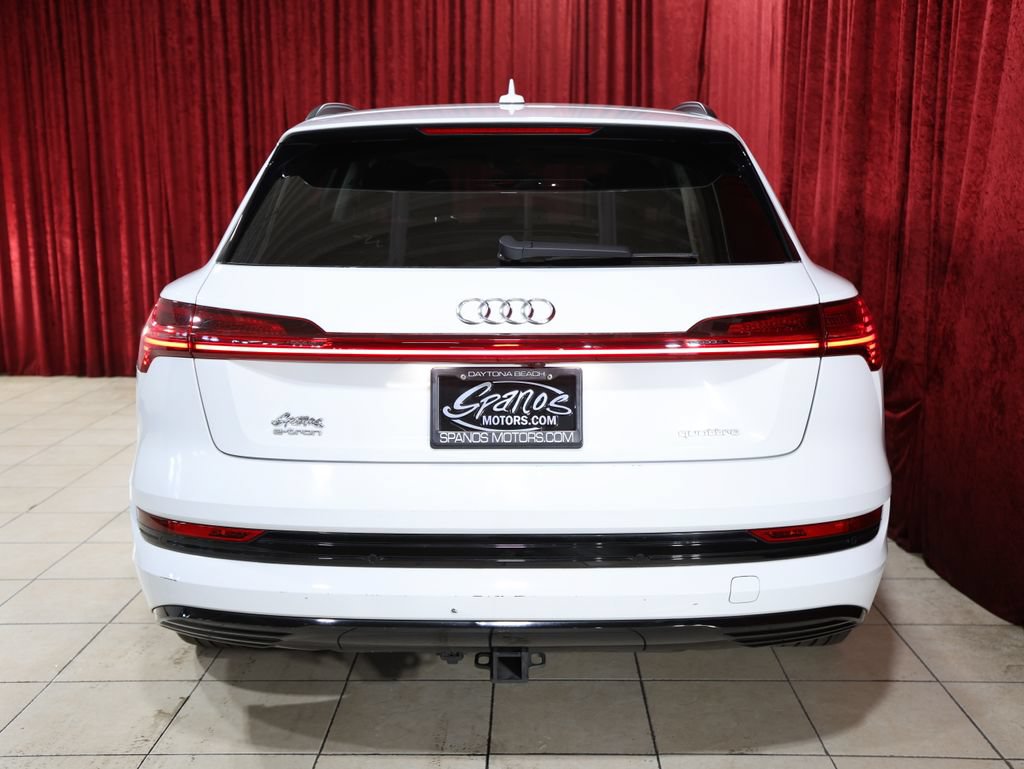 Used 2021 Audi e-tron Premium Plus w/ Premium Plus Package AWD/4WD image 10
