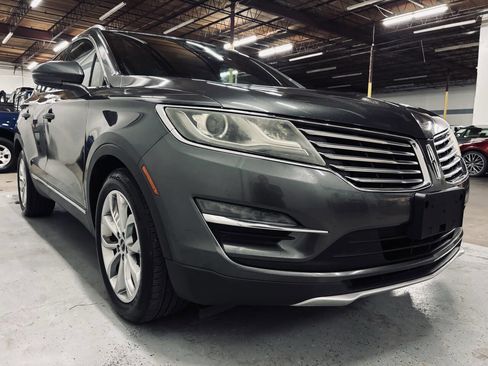 Used 2017 Lincoln MKC Select w/ Select Plus Package image 10