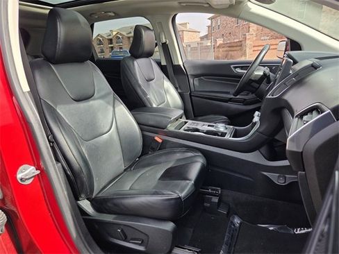 Certified 2022 Ford Edge Titanium image 15