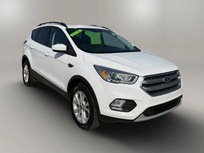 Used 2017 Ford Escape SE w/ Equipment Group 201A