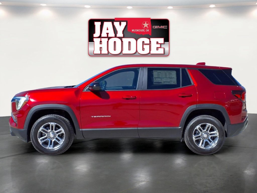 New 2027 GMC Terrain Elevation w/ LPO, Floor Liner Package FWD image 8