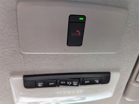 Used 2023 Nissan Kicks SR w/ SR Premium Package image 24