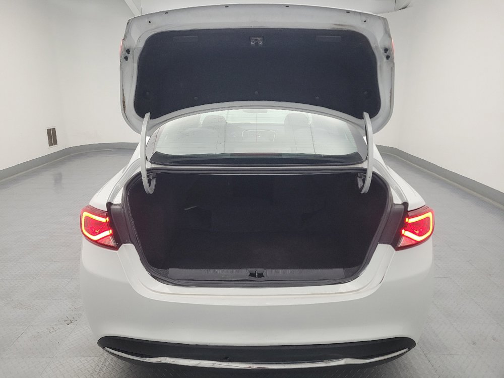 Used 2016 Chrysler 200 Limited w/ Convenience Group FWD image 29