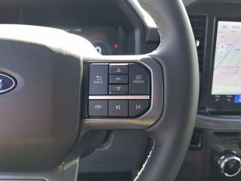 Used 2025 Ford F150 Lightning XLT AWD/4WD image 18