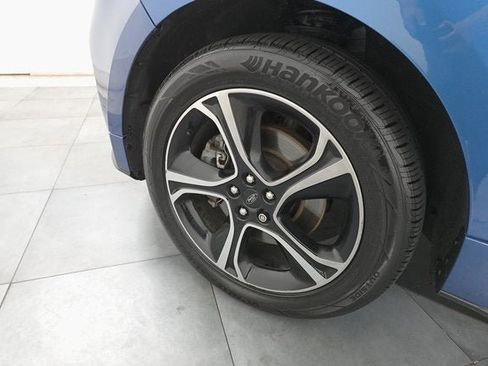 Used 2020 Ford Edge ST image 29