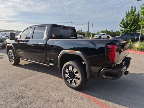 New 2026 GMC Sierra 2500 Denali w/ Denali Reserve Package AWD/4WD image 7