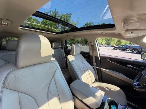 Used 2023 Lincoln Nautilus Reserve w/ Luxury Package AWD/4WD image 32