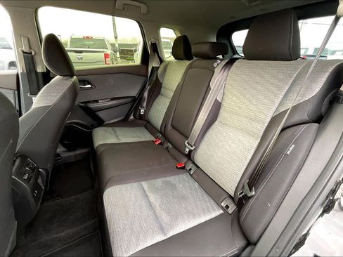 Used 2023 Nissan Rogue SV image 24