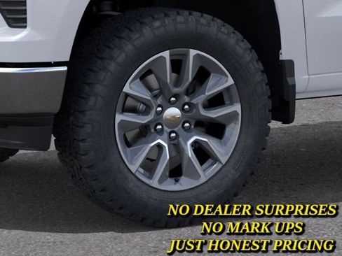 New 2026 Chevrolet Silverado 1500 LT w/ True North Edition Plus image 9