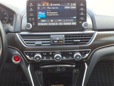 Used 2021 Honda Accord Touring image 21