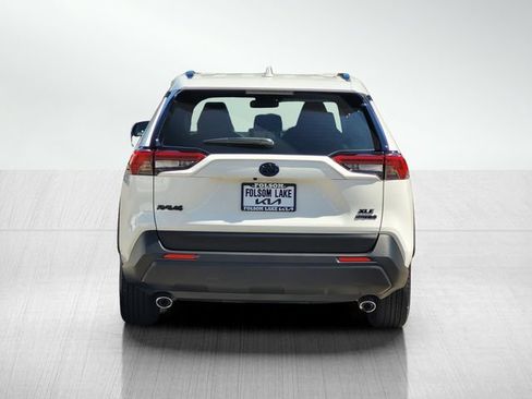 Used 2024 Kia Sportage EX FWD image 5