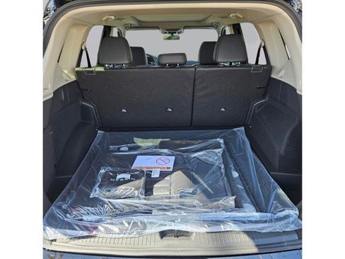 Certified 2025 Nissan Rogue SV w/ SV Premium Package image 17