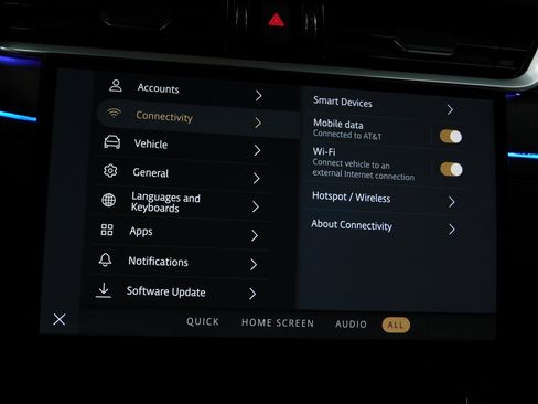 Used 2024 Jaguar F-PACE SVR image 74