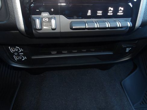 New 2026 RAM 2500 Tradesman image 17