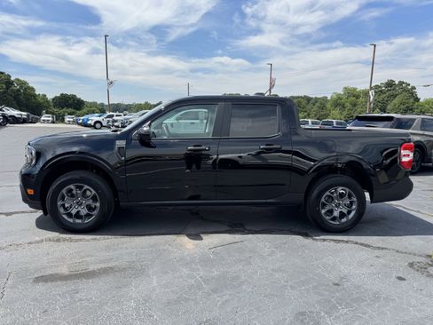 New 2026 Ford Maverick XLT w/ XLT Luxury Package FWD image 8