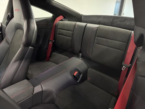 Used 2022 Porsche 911 GT3 RS image 11