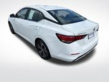 Used 2022 Nissan Sentra SV image 3
