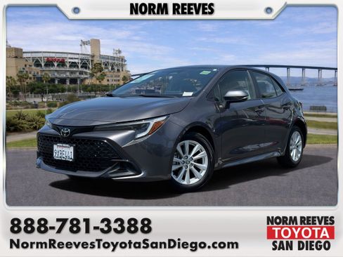 Certified 2024 Toyota Corolla SE FWD image 1
