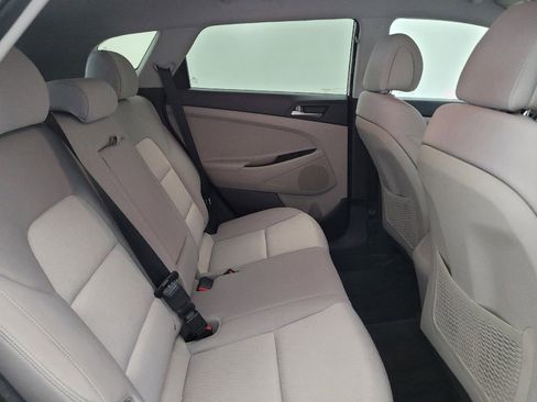 Used 2017 Hyundai Tucson SE AWD/4WD image 19