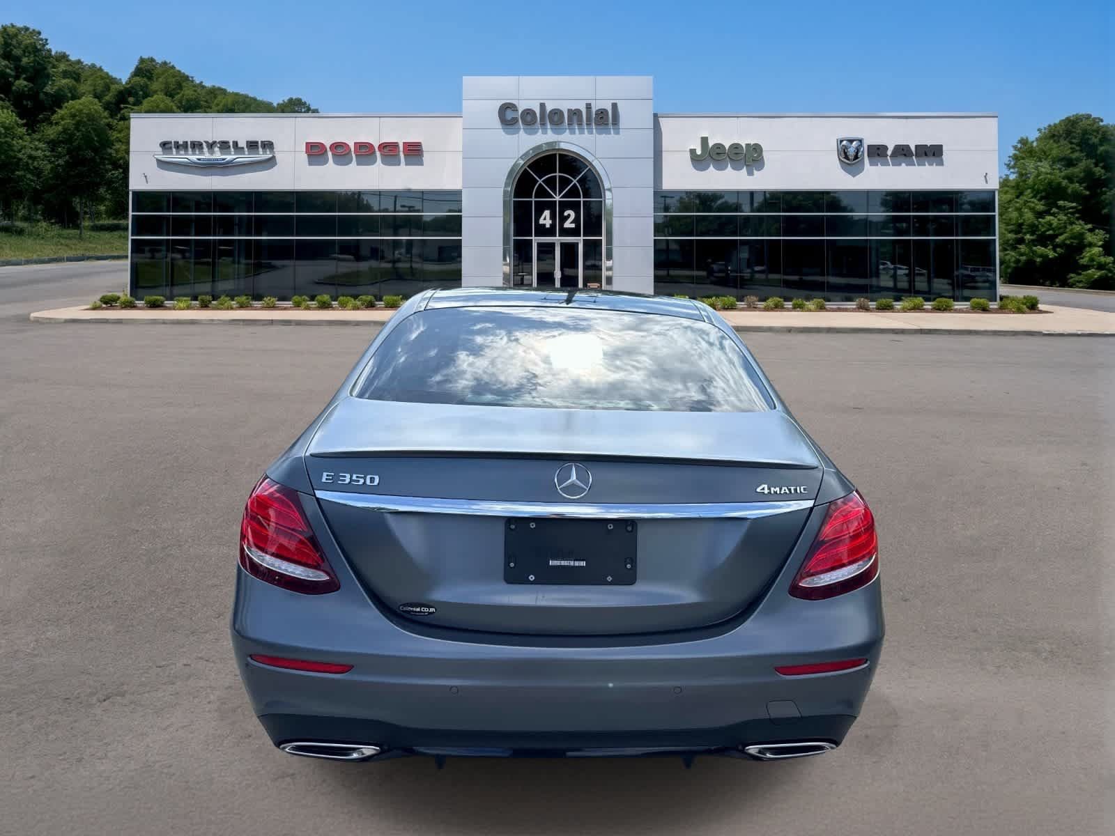 Used 2020 Mercedes-Benz E 350 4MATIC Sedan image 4