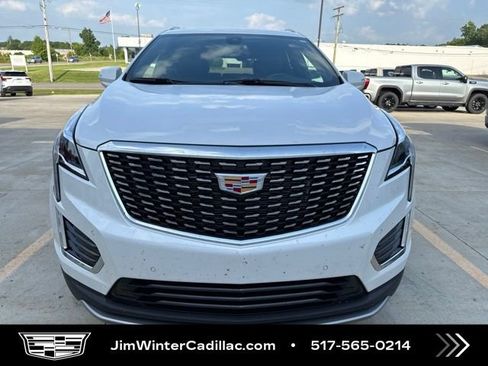 Certified 2023 Cadillac XT5 Premium Luxury AWD/4WD image 2