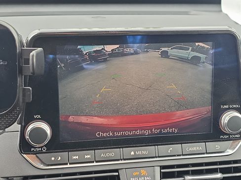 Used 2019 Nissan Altima 2.5 SV FWD image 22