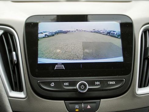 Used 2020 Chevrolet Malibu LS image 13