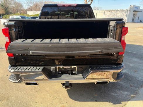 Used 2021 Chevrolet Silverado 1500 LTZ w/ LTZ Premium Package image 47