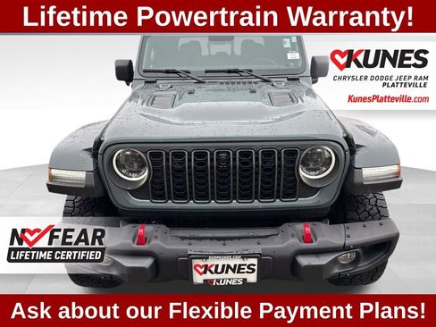 Used 2024 Jeep Gladiator Rubicon image 13