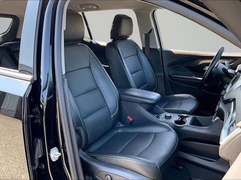 Used 2024 GMC Terrain SLT FWD image 27