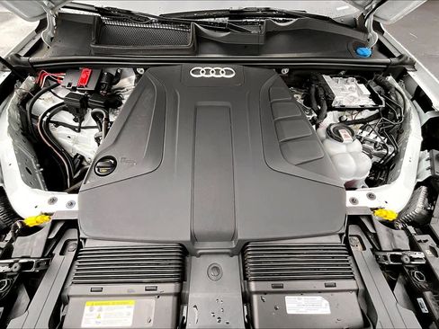 Used 2025 Audi Q7 2.0T Premium Plus w/ Premium Plus Package image 32