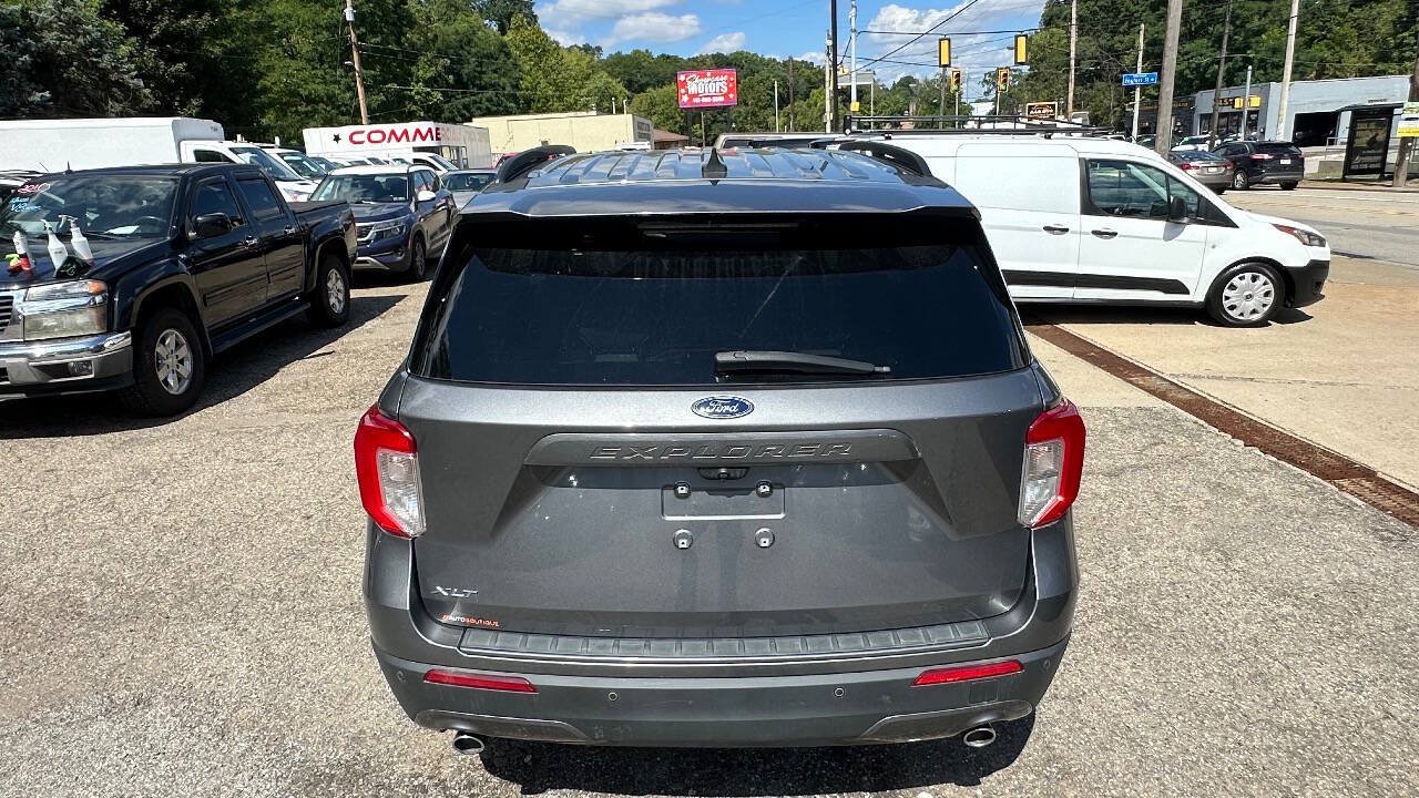 Used 2021 Ford Explorer XLT w/ Equipment Group 202A RWD image 5