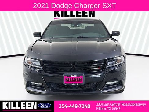 Used 2021 Dodge Charger SXT AWD/4WD image 2